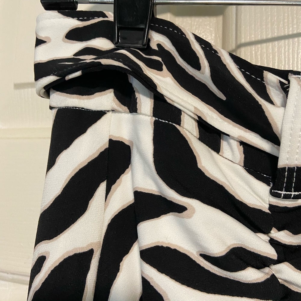 White House Black Market Zebra Print Pencil Skirt. - Picture 7 of 15
